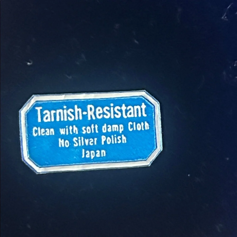 Elegant Silver Ornate Photo Frame - Picture 4 of 8